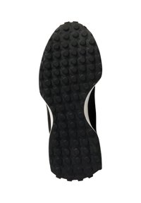 Suola di scarpa sportiva nera con superficie texturizzata e tacchetti di presa rotondi; presenta un accento bianco lungo il lato e un design curvo.