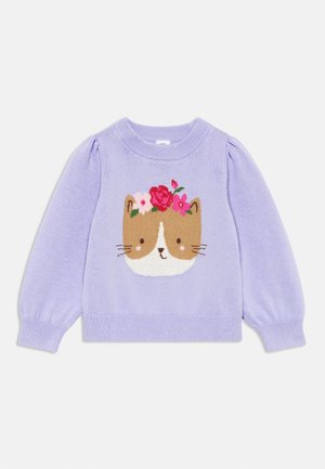 Suéter de punto lila con mangas largas abullonadas. Presenta un diseño de cara de gato adornado con flores de colores en la frente. Textura suave.