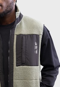 Redefined Rebel TY WAISTCOAT REGULAR FIT - Waistcoat - agave green