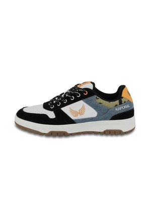 ARZO - Chaussures de skate - white