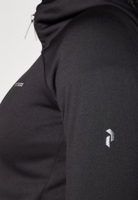 Peak Performance FLO CHILL LIGHT ZIP - Jakna od flisa - black