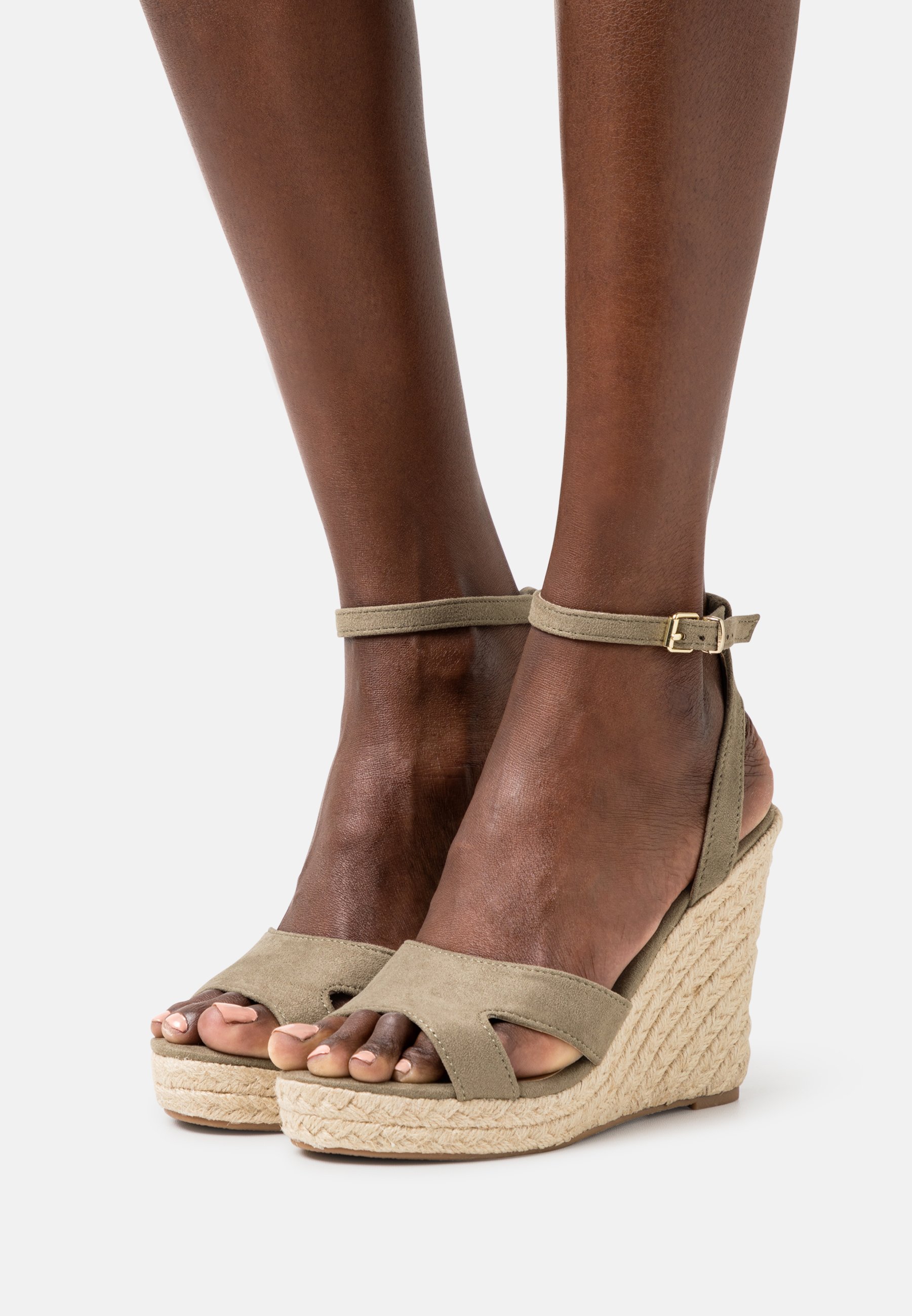 LIFE WEDGE - Platform sandals - olive 
