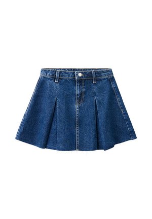 Gonna plissettata in denim blu con passanti per cintura, bottone frontale e chiusura con zip, mostrata su sfondo bianco.