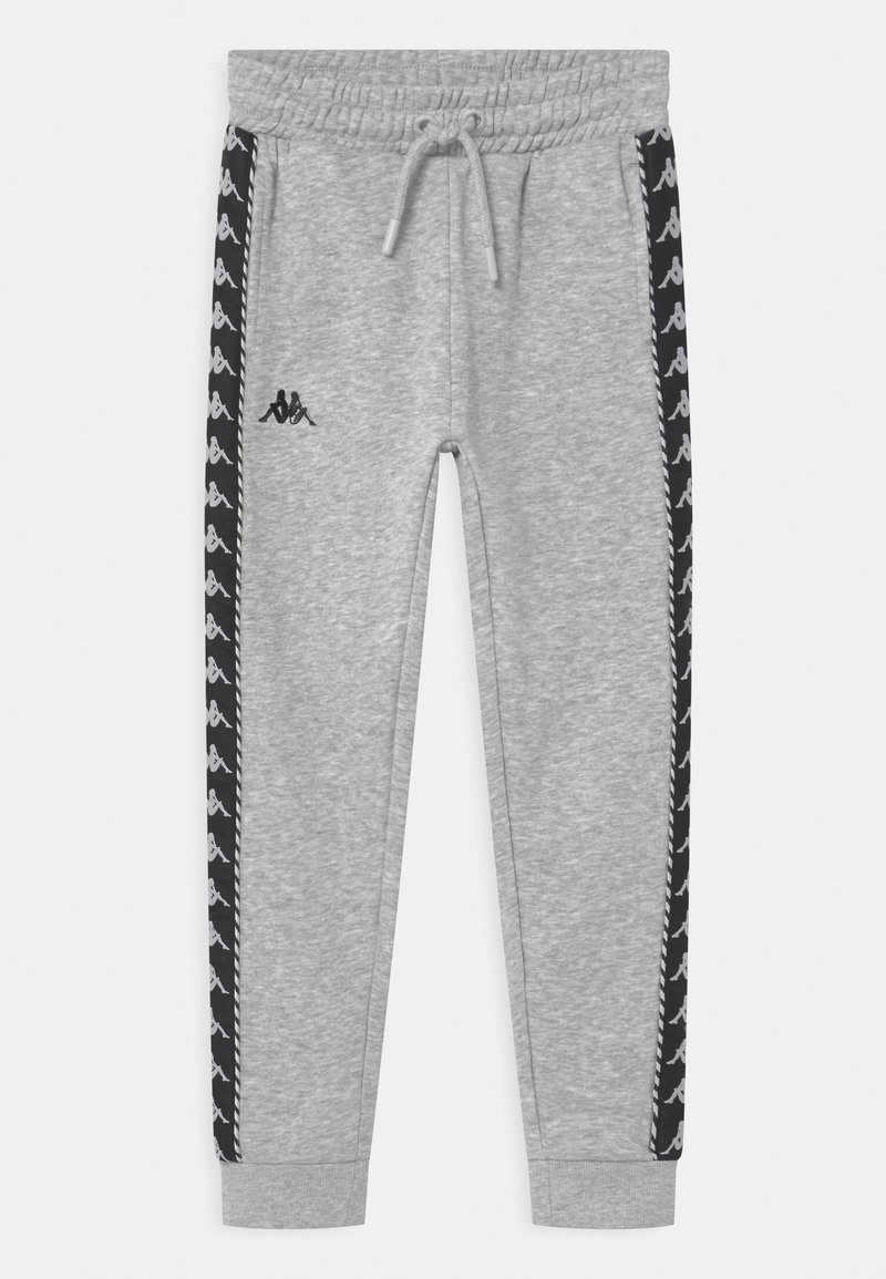Grå sweatpants med elastisk midja och dragsko. Svarta sidostripes med vitt logomönster. Mjuk tyg, tapered ben design.