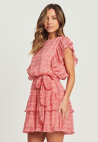 TUSSAH BETH - Dnevna haljina - plisse floral
