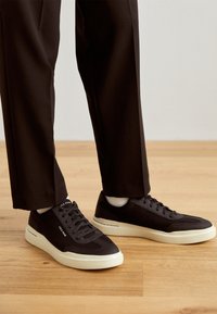 Cole Haan GRANDPRO RALLY T-TOE  - Sneakers basse - black/silver birch