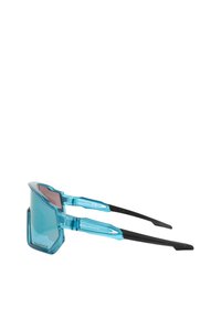 Blaue Sportsonnenbrille mit rechteckiger Form, polarisierenden Gläsern und schwarzen Gummiakzenten an den Bügelspitzen für besseren Halt.