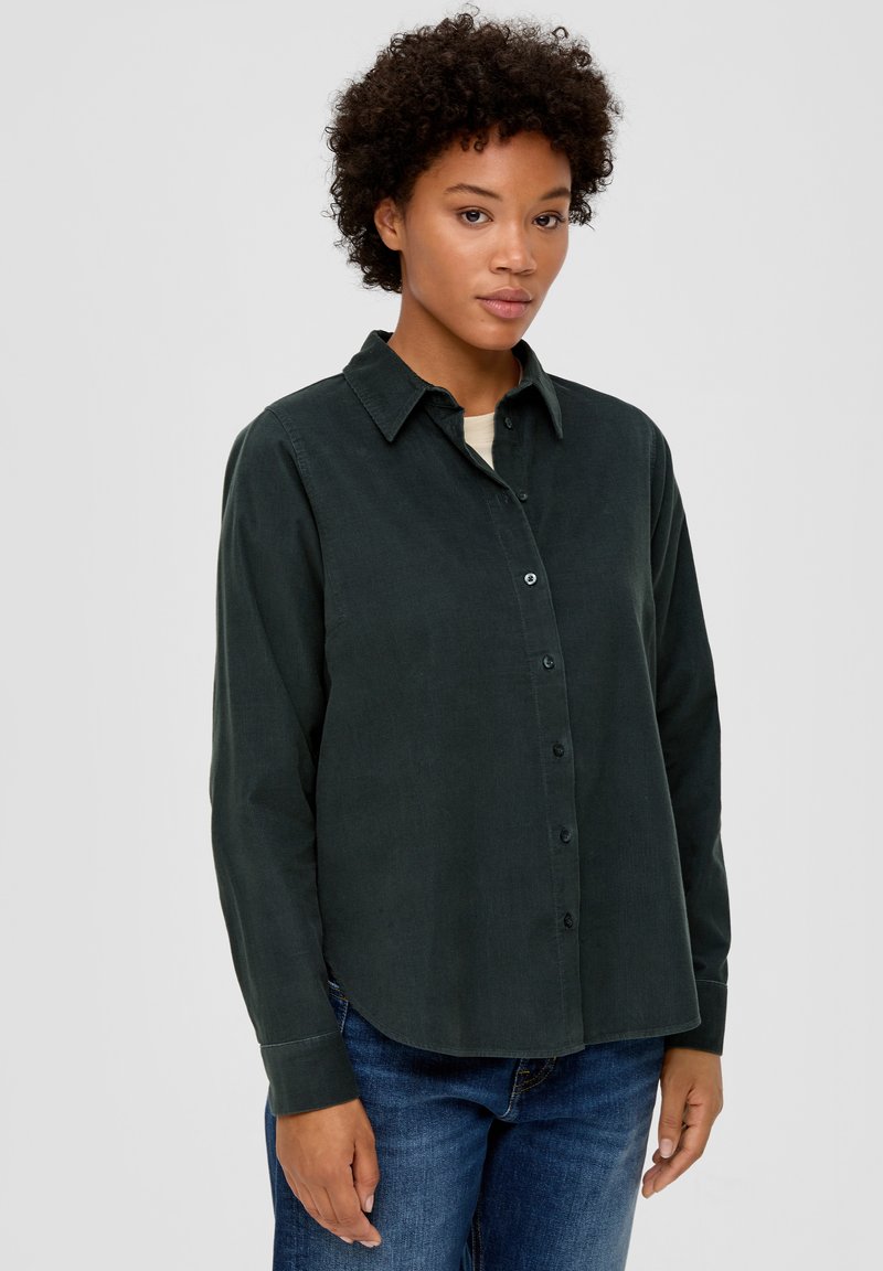 s.Oliver Button-down blouse - tannengrün