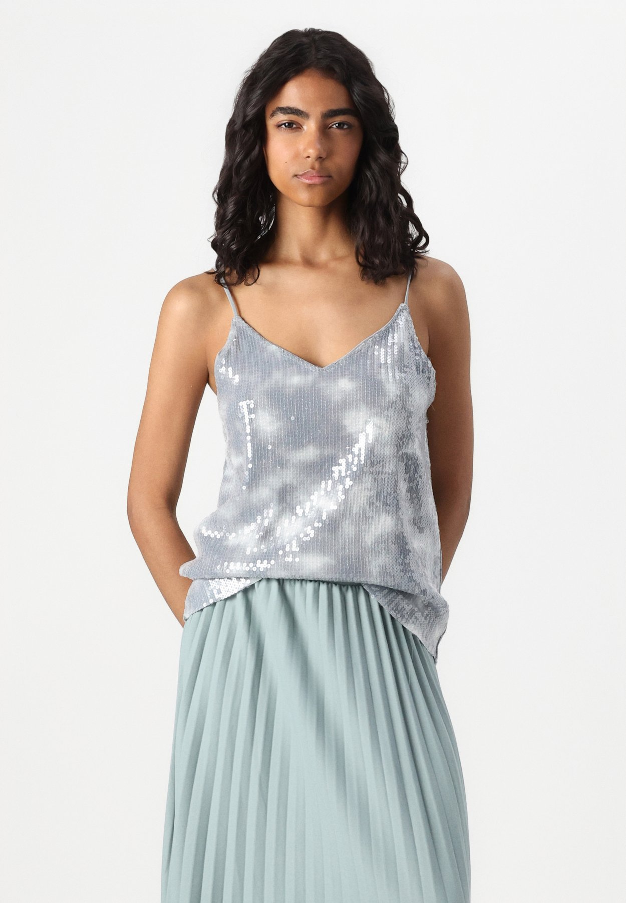 ONLGOLDA SEQUINS