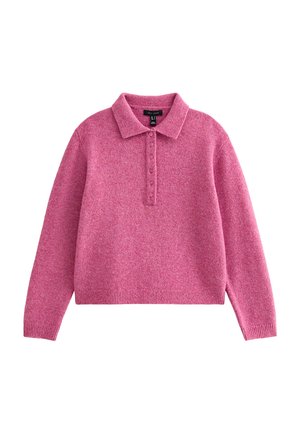 Pull-over rose en tricot avec un col à revers, doté d'une patte de boutonnage et de manches longues. Texture douce et coupe courte.