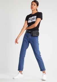 Levi's® THE PERFECT TEE - T-shirt z nadrukiem