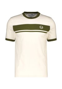 T-shirt a maniche corte color crema con accenti verde oliva. Presenta un collo rotondo e una striscia orizzontale sul petto. Logo del marchio presente.