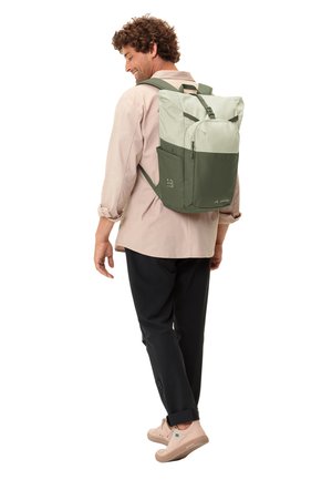 OKAB II - Rucksack - cedar wood