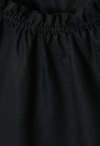 TATUUM IXA - Blusa - black