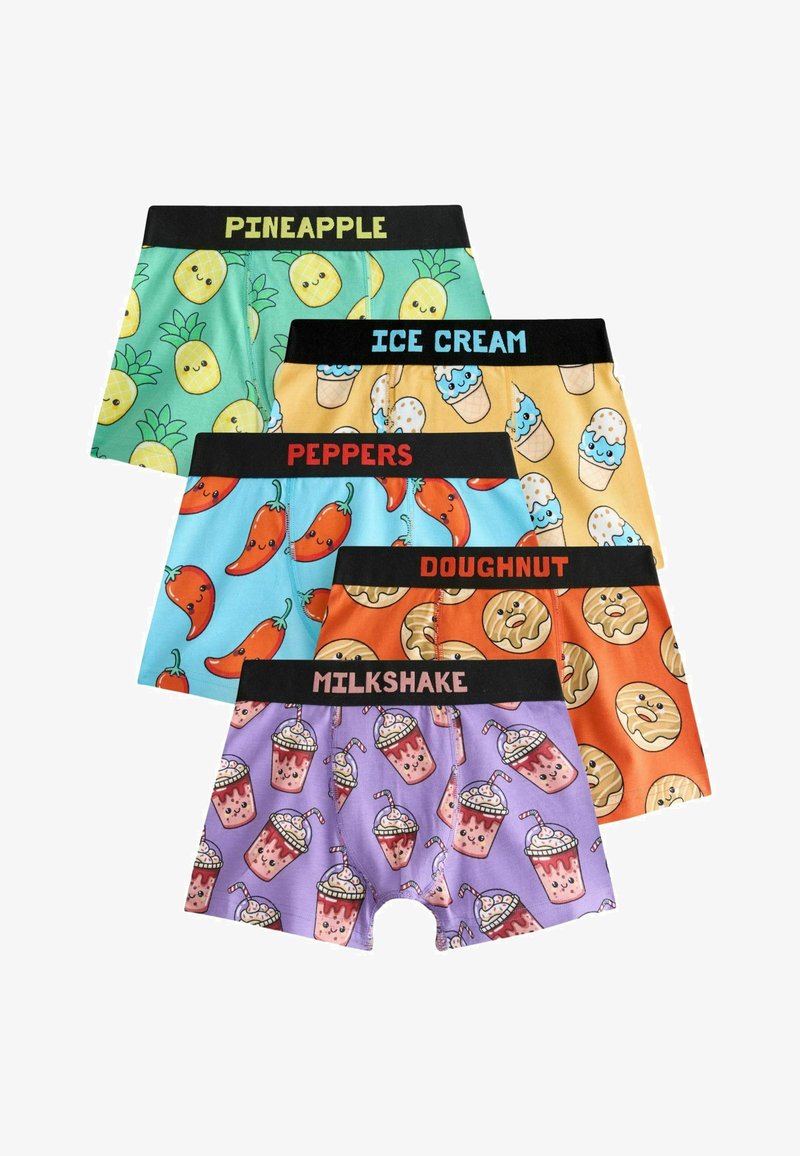Cinq paires de boxers colorés avec des imprimés mignons de fruits et nourriture : ananas, glace, poivrons, beignet et milk-shake, chacun portant son nom sur la ceinture.