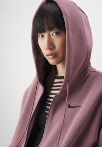 Nike Sportswear HOODIE - Majica s kapuljačom i patentnim zatvaračem - smokey mauve