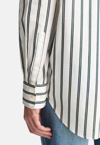 GANT CLASSIC STRIPED - Camicia - deep forest