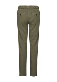 Olijfgroen broeken met een elastische tailleband, twee achterzakken met knopen en een taps toelopend ontwerp. Soepele textuur en casual pasvorm.