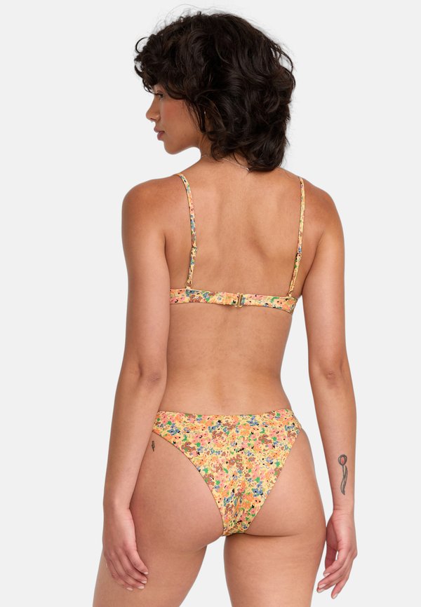 MIT MITTLERER BEDECKUNG  - Bikini top - sahara sun4