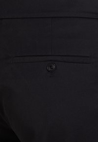 Filippa K Chino - black