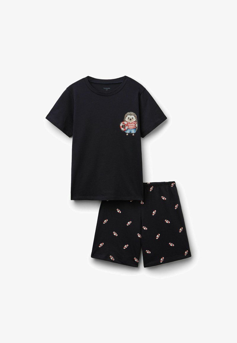 Chemise noire à manches courtes avec un motif de hérisson sauveteur et un short assorti à motifs de bouées rouges et blanches.