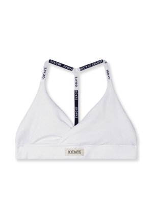 Bralette triangular blanco con marca azul marino en las tiras. Tejido suave, tirantes ajustables y detalle de logo en el centro delantero.