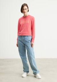 Boss Set Tshirt/Pantssweater Pink main image 0