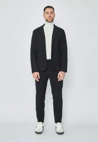 Non sélectionné, noir