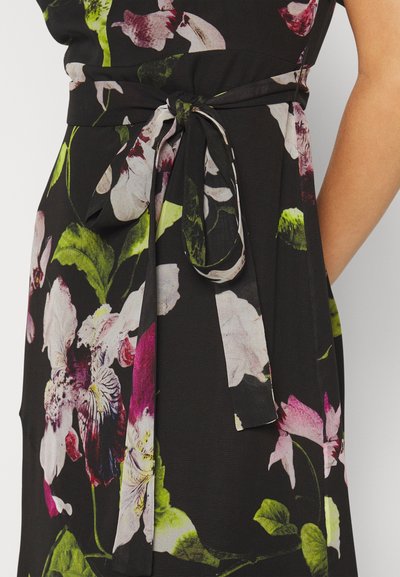 Erdem BELTED SHORT SLEEVE DRESS - Jurk - black