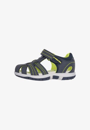 Marineblå sandal med neon grønne accenter, syntetiske stropper, et åbent design og en polstret sål for komfort. Har velcro-lukning.