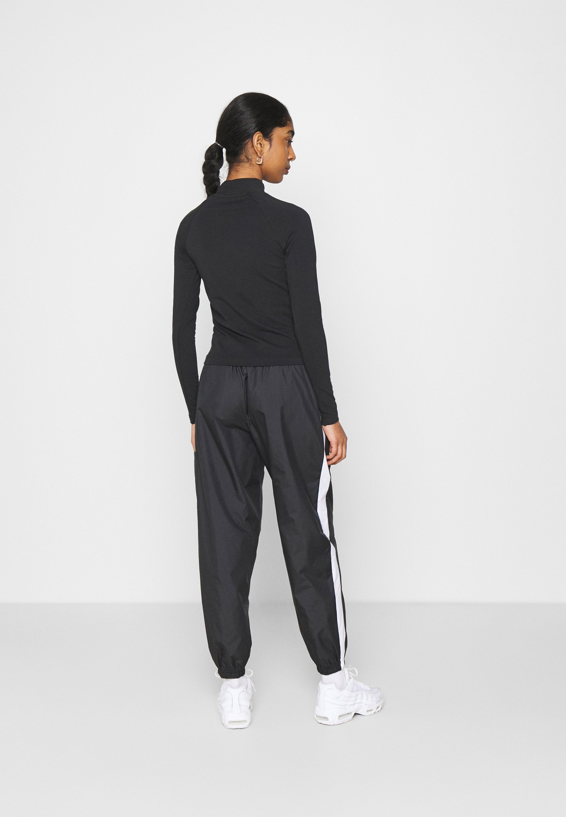 Nike Sportswear Camiseta de manga larga - black/white/negro - Zalando.es