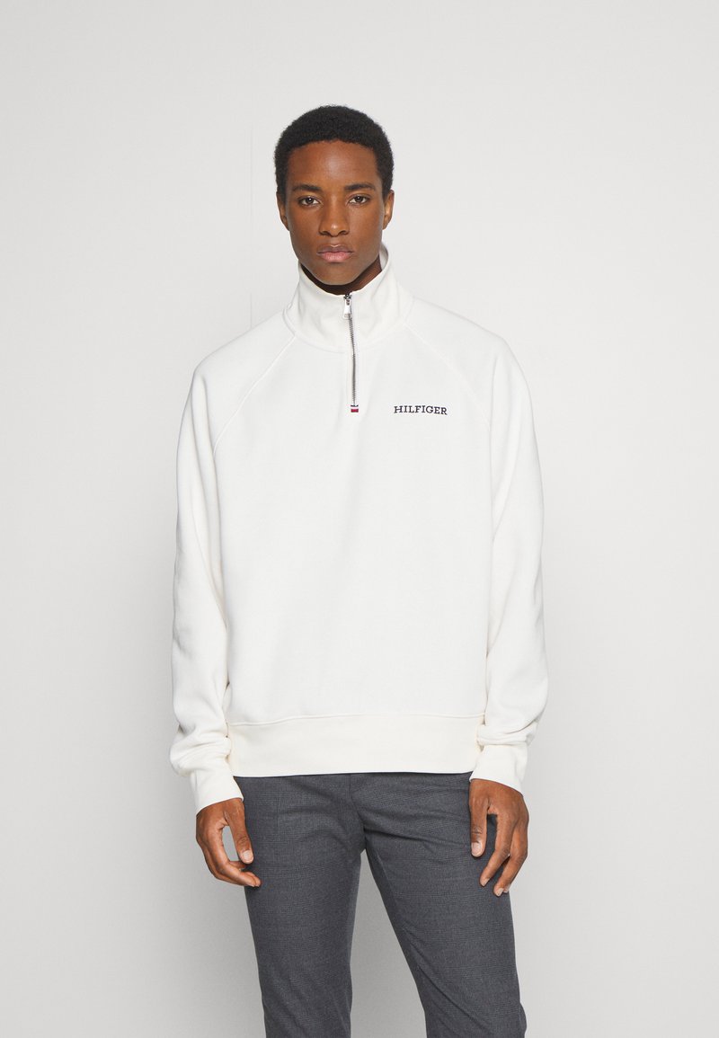 Tommy Hilfiger MONOTYPE EMBRO HALF ZIP - Sweater - ancient white/wit ...