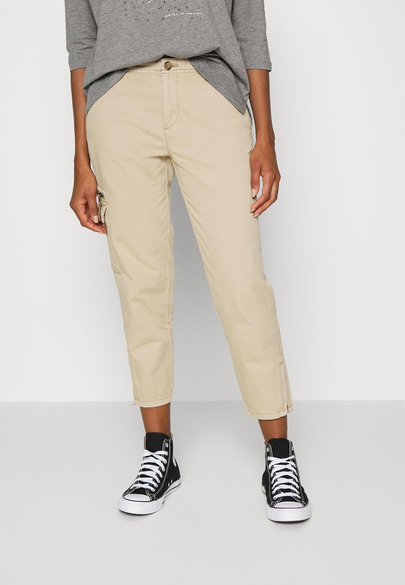Esprit PANT - Calças cargo - sand