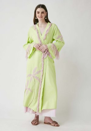 HORIZON KIMONO - Leichte Jacke - lime