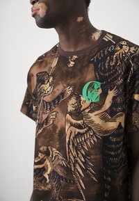 Just Cavalli completo bambino T-shirt e shorts panna nero