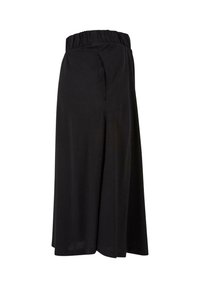 Schwarze, weite Hosen mit einem dehnbaren, elastischen Bund und einer fließenden Silhouette. Aus weichem Stoff gefertigt, mit flachem Vorderteil und seitlicher Tasche.