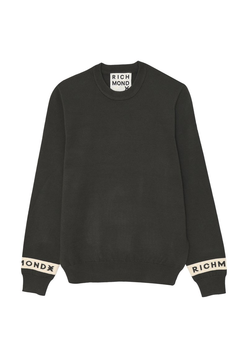 Maglione a girocollo verde scuro con polsini e orlo a coste, caratterizzato da bande bianche con il testo nero "RICHMOND" su ciascun polsino.