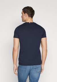 Thumbnail Image 3