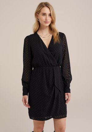Day dress - black