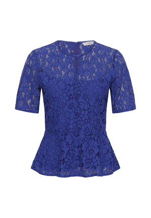 Sininen kukallinen pitsinen lyhythihainen pusero pyöreällä pääntiellä, napitettava edestä ja peplum-vyötärön yksityiskohdalla.