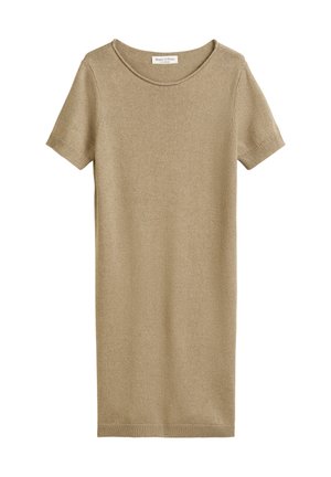 Brede gebreide jurk met korte mouwen in lichtbruin. Heeft een ronde halslijn en een rechte silhouet met geribbelde onderrand en mouwmanchetten. Zachte textuur.