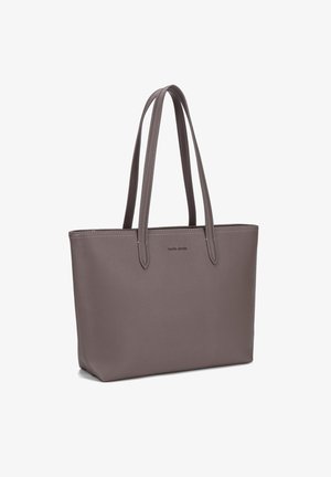 Borsa a tracolla sintetica grigia con due manici lunghi, forma rettangolare, superficie testurizzata e un piccolo logo sul davanti.