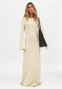 NA-KD Strikkjoler - beige