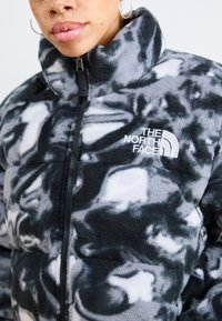 The North Face POLAR NUPTSE JACKET - Dūnu jaka - black