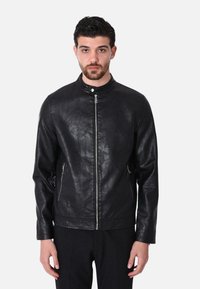 BIKER - Giacca in similpelle - nero
