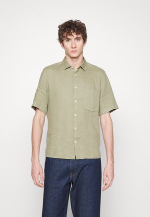 KENT COLLAR SHORT SLEEVE ONE CHEST POCKET - Shirt - petrified oak