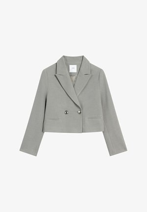 Skórzana szara marynarka o cropped, wykonana z gładkiego materiału, z klapami, podwójnym zapięciem na guziki oraz dwiema przednimi kieszeniami.