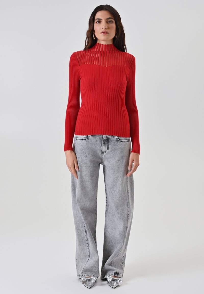 Pull Col Haut Rifle – Taille XS – Rouge/bordeaux – Laine – Occasion Très Bon état