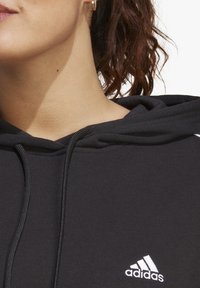 adidas Sportswear IN3S FT CR HD PS - Bluză de molton - black/white