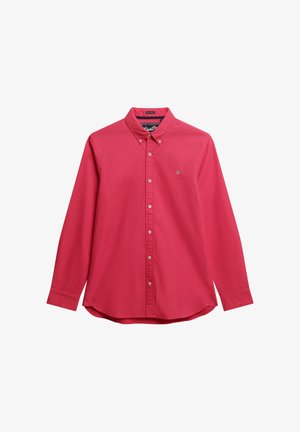 Langærmet, knap-op skjorte i lys pink bomuld. Har en klassisk krave, frontplacket med knapper, og et lille logo på brystet.